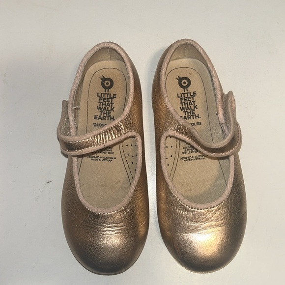 Old Soles Rose Gold Mary Janes SIZE 28/10 - Picture 8 of 9